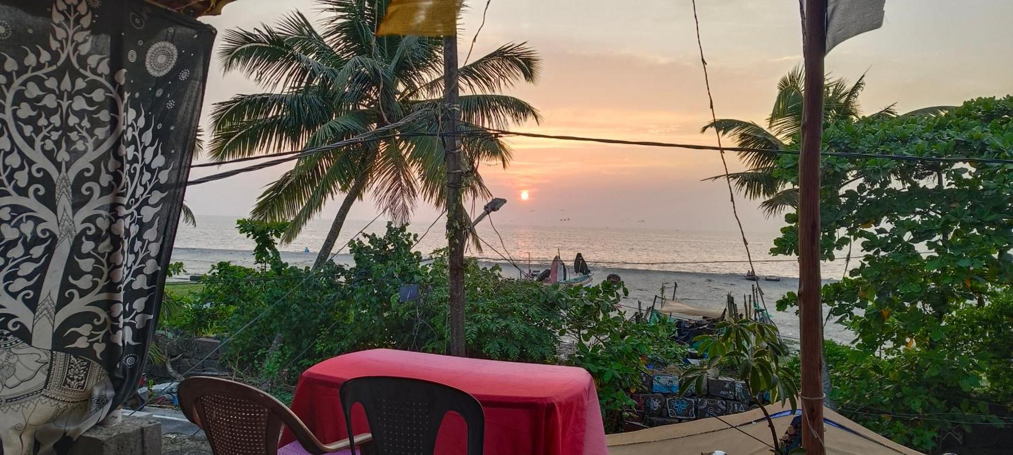 Peace And Love Beach Homestay Alappuzha Dış mekan fotoğraf